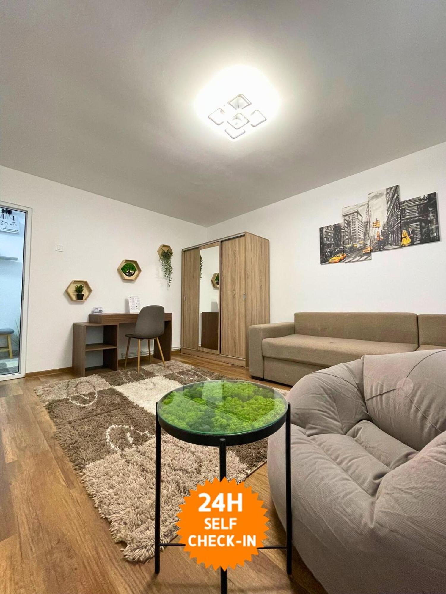 Apartament Fălticeni Екстериор снимка